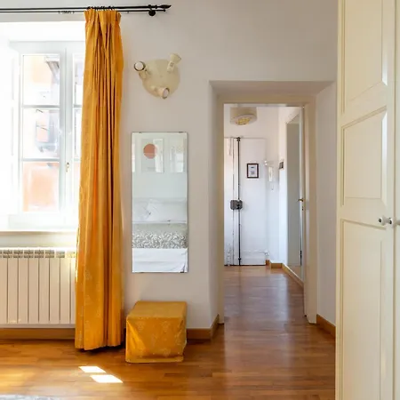 Piazza Navona Rooftop Retreat B דירה