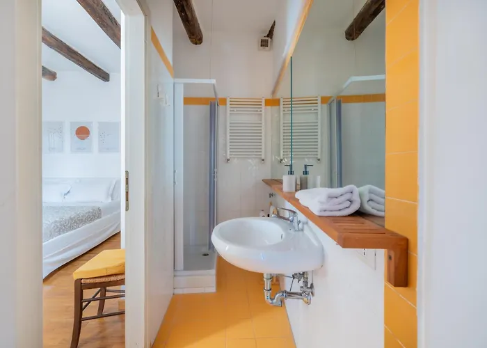 Piazza Navona Rooftop Retreat B דירה *