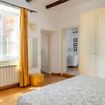 Piazza Navona Rooftop Retreat B Апартаменты Рим