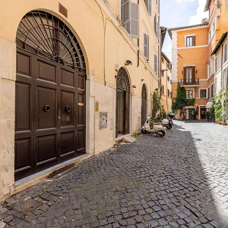 Piazza Navona Rooftop Retreat B Apartment Rom
